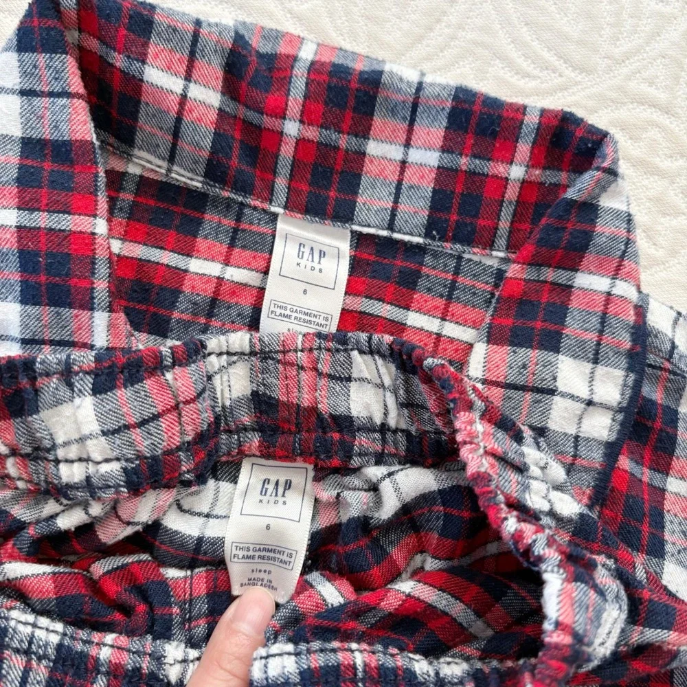 Gap Kids' 2 PC Plaid‎ Flannel Button-Up Pajama Set (Sz 6)